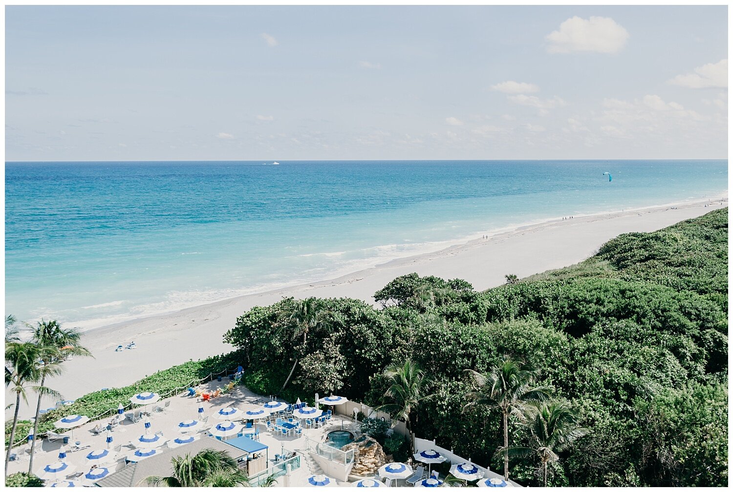 Jupiter Beach Resort Wedding_SunnyLeePhotography (23).jpg