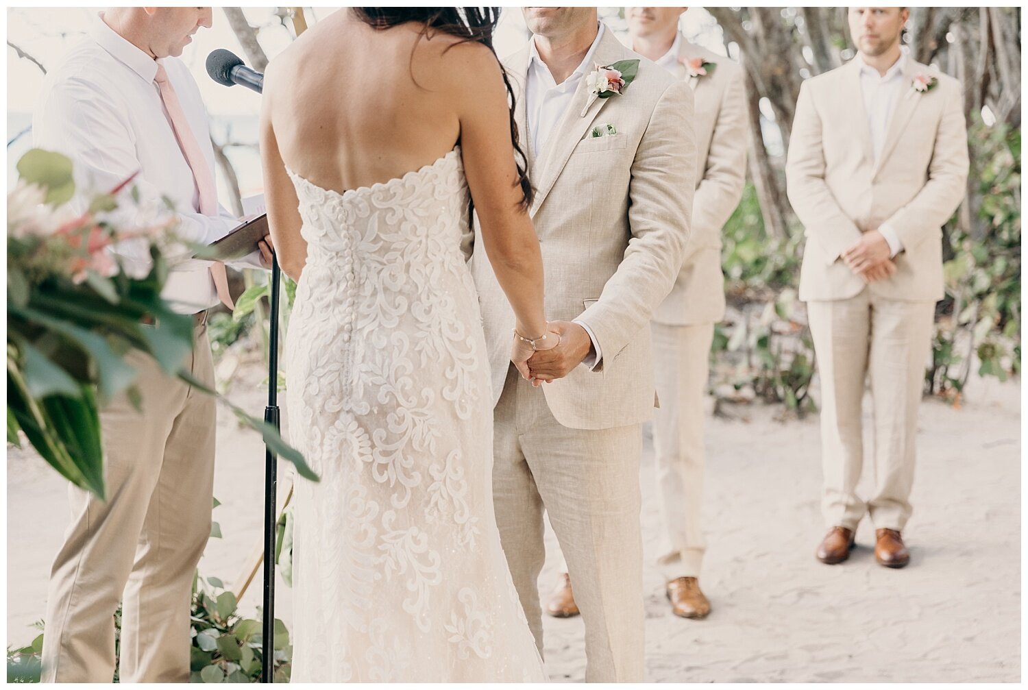 Jupiter Beach Resort Wedding_SunnyLeePhotography (95).jpg