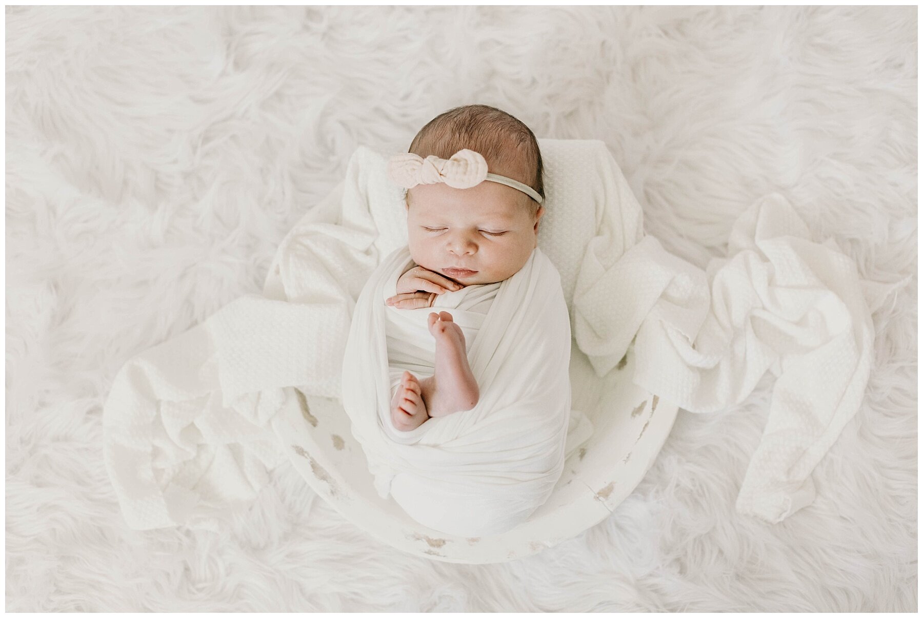 Harper Newborn_Studio Newborn Photography (4).jpg